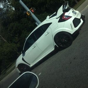 Meet your Posher, Kendall